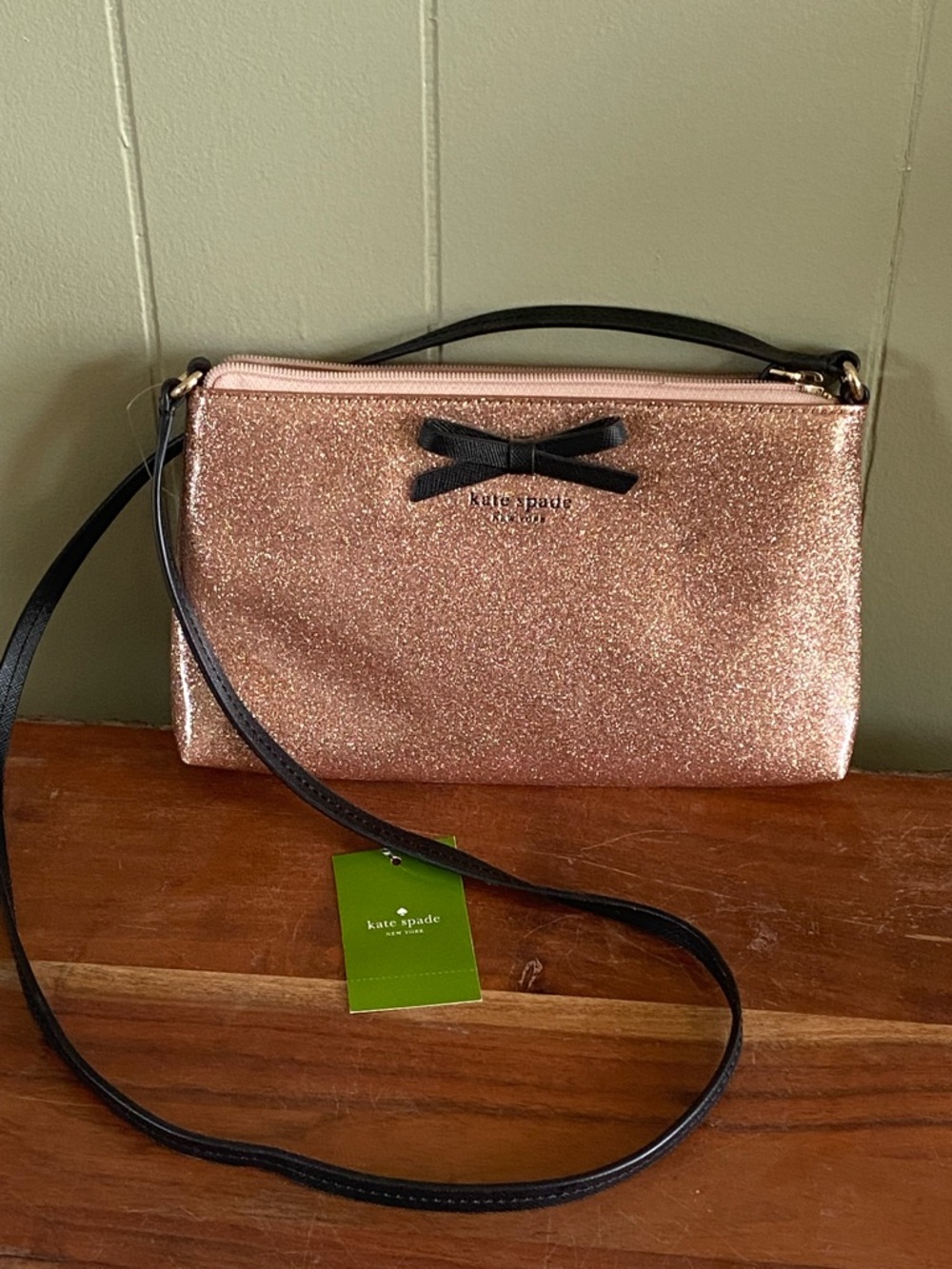 Kate Spade Mavis Street Amy Glitter Crossbody, Rose Gold NWT - Picture 3 of 8